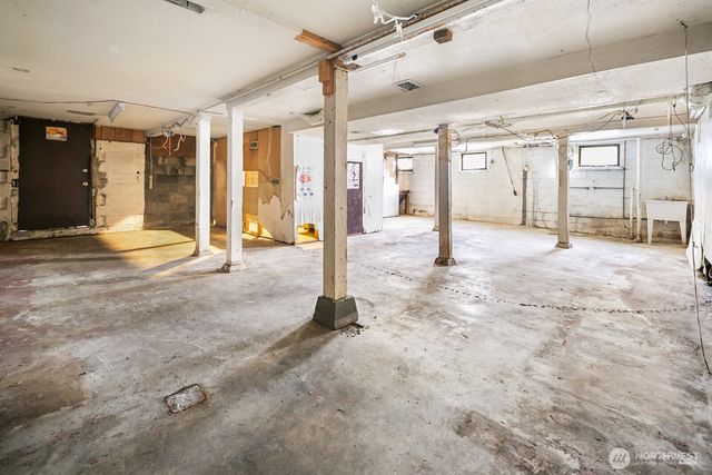 3226 S Edmunds Street, Seattle, WA 98118