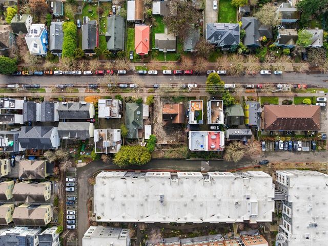 3226 S Edmunds Street, Seattle, WA 98118