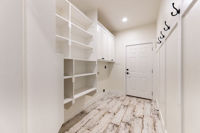 38 Jubilee Farm Road, Bells, TX 75414