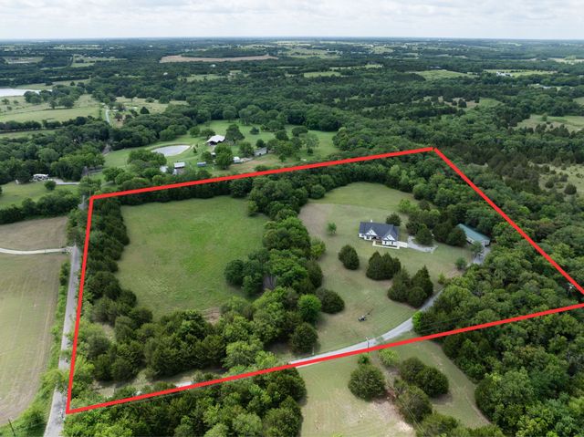 38 Jubilee Farm Road, Bells, TX 75414