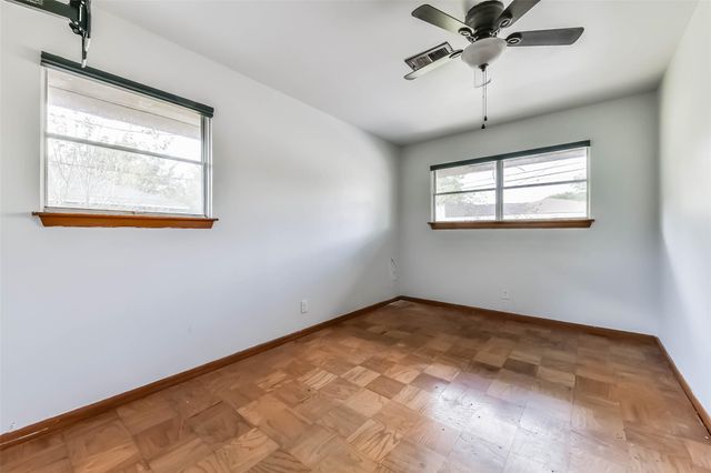 3517 Tanglebriar Drive, Pasadena, TX 77503