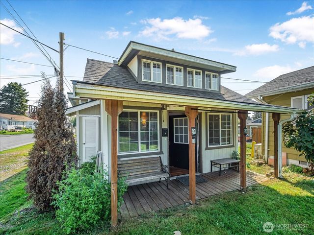 2210 63rd Street SE, Everett, WA 98203