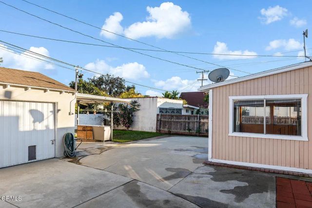 1012 S 2nd Street, Alhambra, CA 91801