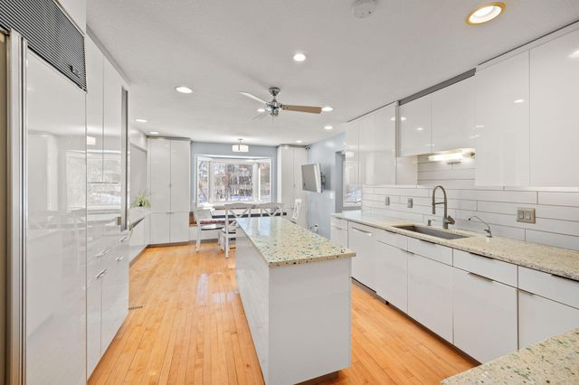 2457 Dianna Lane, Little Canada, MN 55117