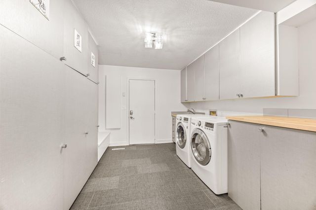 2457 Dianna Lane, Little Canada, MN 55117