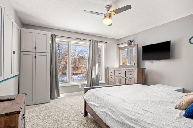 2457 Dianna Lane, Little Canada, MN 55117