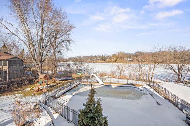 2457 Dianna Lane, Little Canada, MN 55117