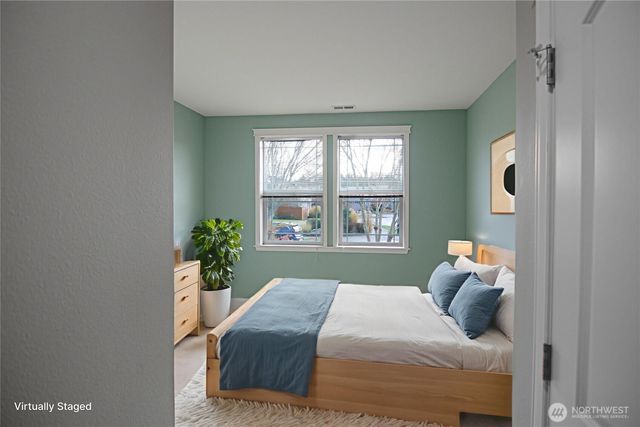 4941 Orcas Street NE, Lacey, WA 98516