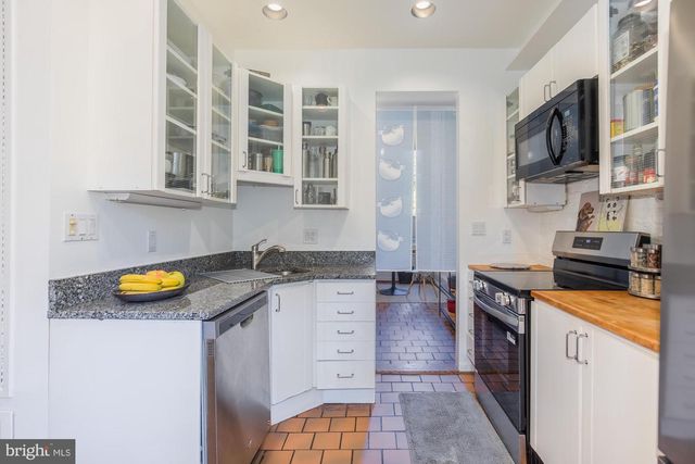 238 14TH ST SE, Washington, DC 20003
