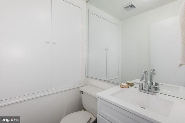 238 14TH ST SE, Washington, DC 20003
