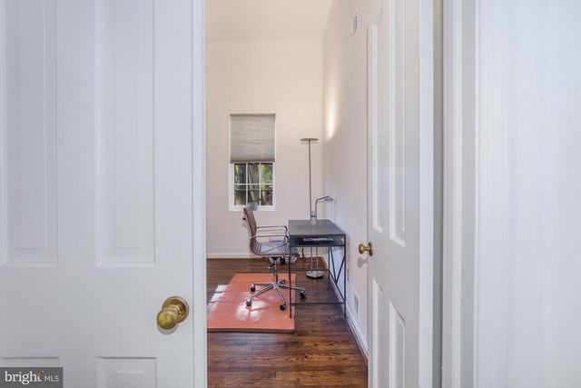 238 14TH ST SE, Washington, DC 20003