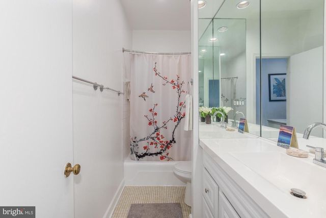 238 14TH ST SE, Washington, DC 20003