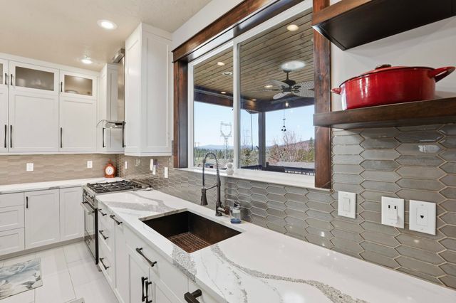 5108 W Millbury Ave, Spokane, WA 99208