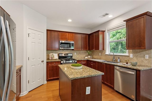 1511 Justine Way SE, Mableton, GA 30126