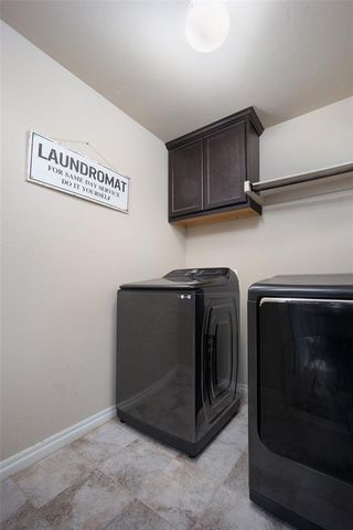 2408 Dora Place, Yukon, OK 73099