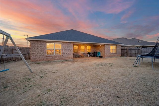 2408 Dora Place, Yukon, OK 73099