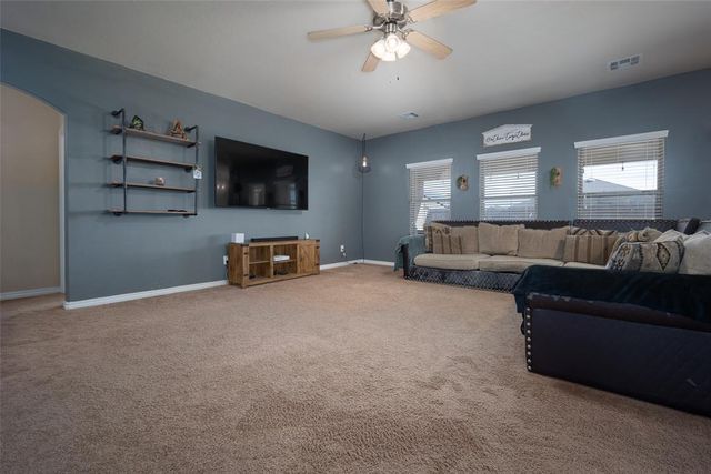 2408 Dora Place, Yukon, OK 73099