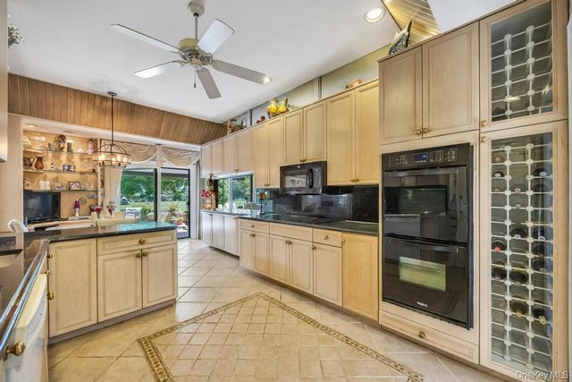 202 Captains Way, Bay Shore, NY 11706