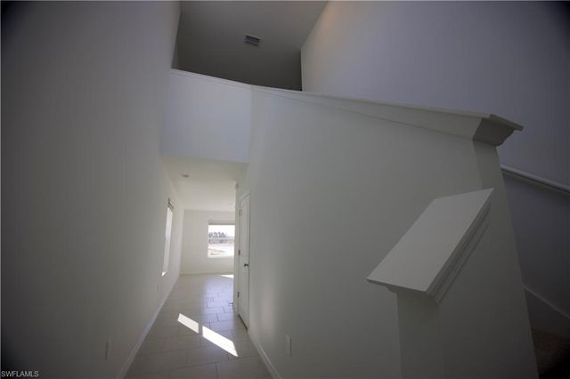 19558 Fairhill CT, Lehigh Acres, FL 33936