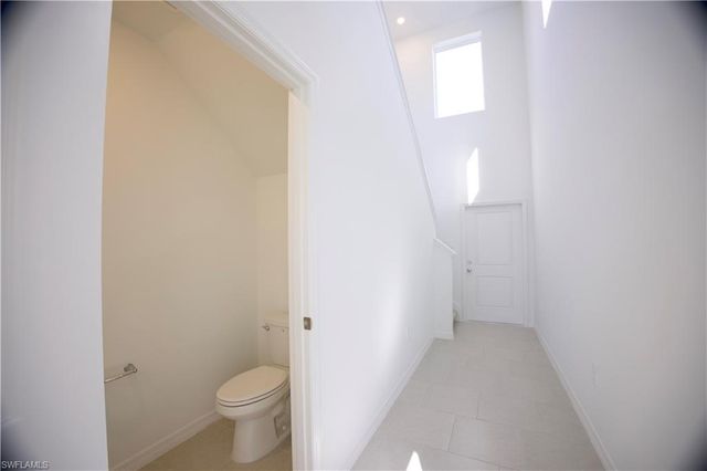 19558 Fairhill CT, Lehigh Acres, FL 33936