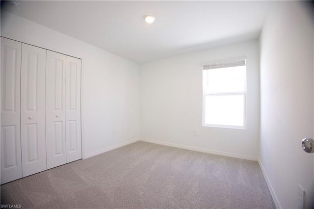 19558 Fairhill CT, Lehigh Acres, FL 33936