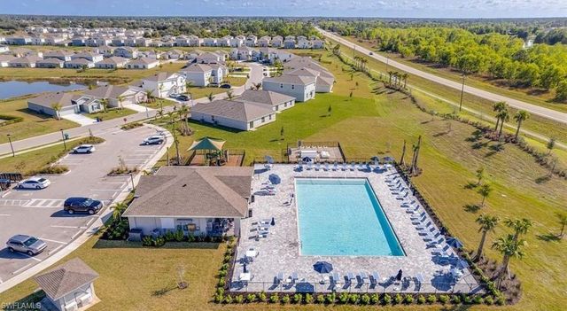 19558 Fairhill CT, Lehigh Acres, FL 33936