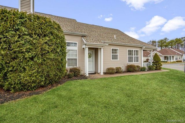 587 Leisure Drive, Ridge, NY 11961