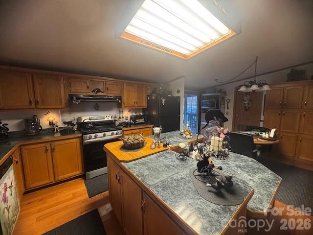 1372 Lickskillet Road, Burnsville, NC 28714