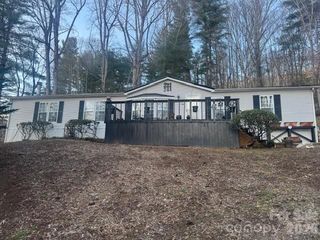 1372 Lickskillet Road, Burnsville, NC 28714