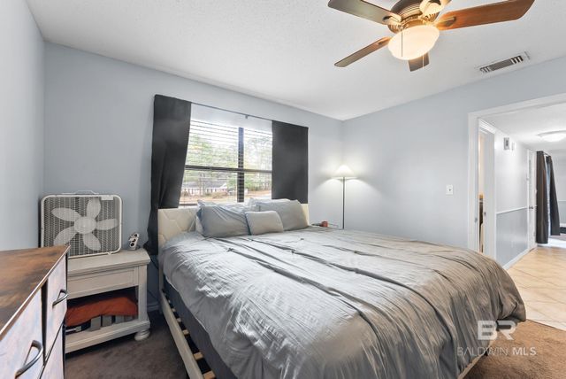 512 Lake Forest Boulevard 124F, Daphne, AL 36526