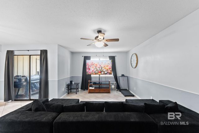 512 Lake Forest Boulevard 124F, Daphne, AL 36526