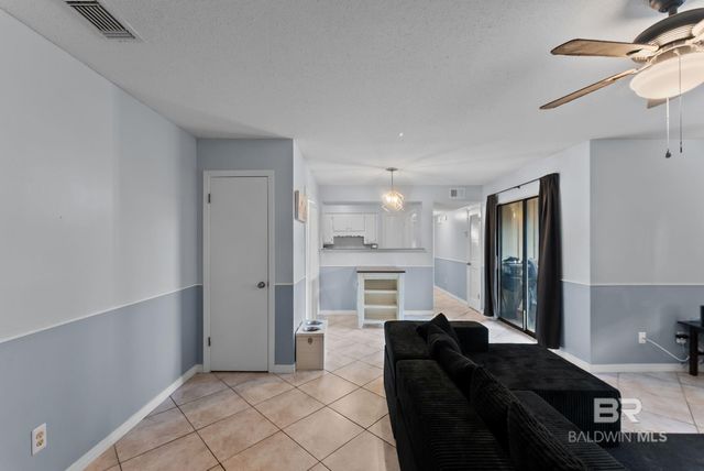 512 Lake Forest Boulevard 124F, Daphne, AL 36526