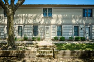 1832 BRISTOL WALK Lane 0, Hoffman Estates, IL 60194