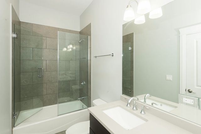 520 N Western Avenue 3B, Chicago, IL 60612