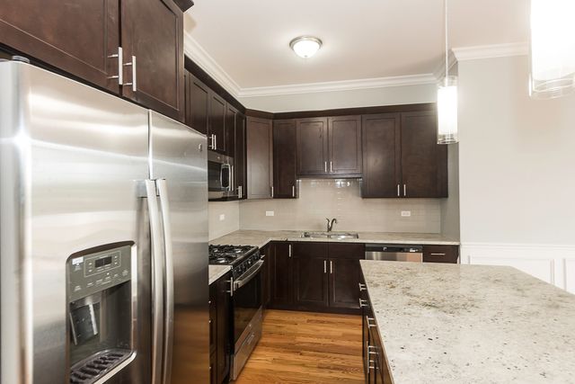 520 N Western Avenue 3B, Chicago, IL 60612