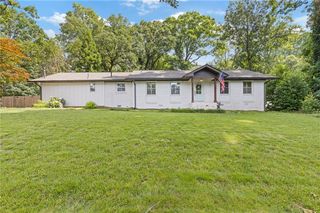 2165 Lower Roswell Road, Marietta, GA 30068