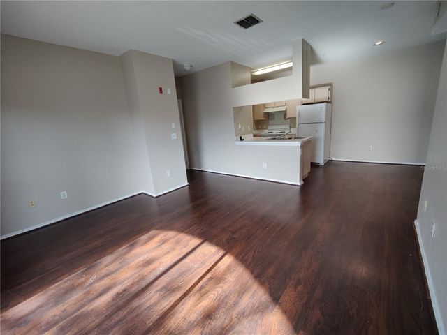 13215 SANCTUARY COVE DRIVE 301, Temple Terrace, FL 33637