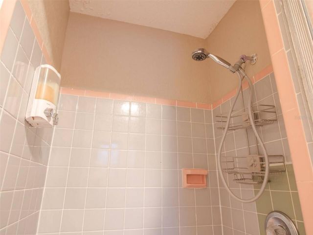 1245 CATALPA LANE, Orlando, FL 32806