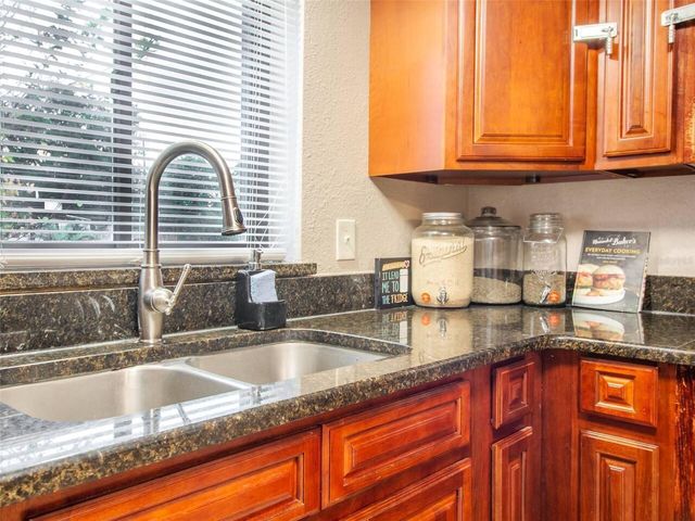 1245 CATALPA LANE, Orlando, FL 32806