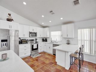 16541 NW 5th Street, Pembroke Pines, FL 33028