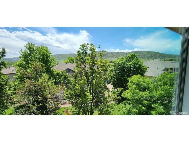 9536 W Avalon Dr, Littleton, CO 80127