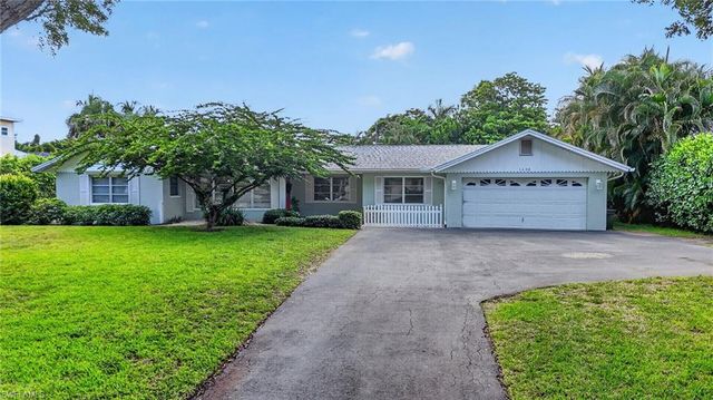 1608 Crayton RD, Naples, FL 34102