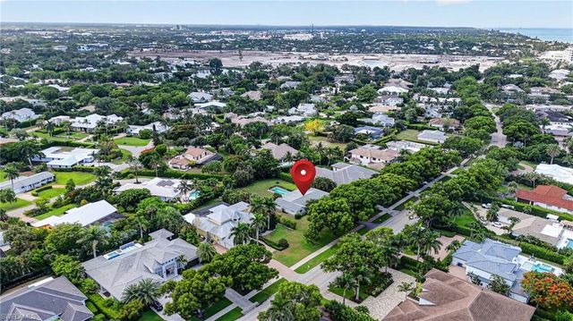 1608 Crayton RD, Naples, FL 34102