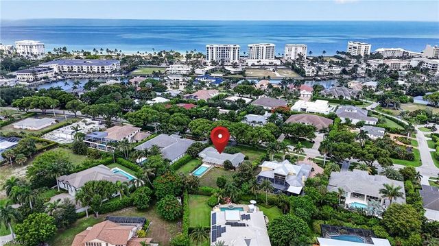 1608 Crayton RD, Naples, FL 34102