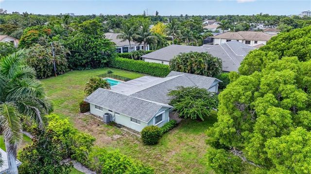 1608 Crayton RD, Naples, FL 34102