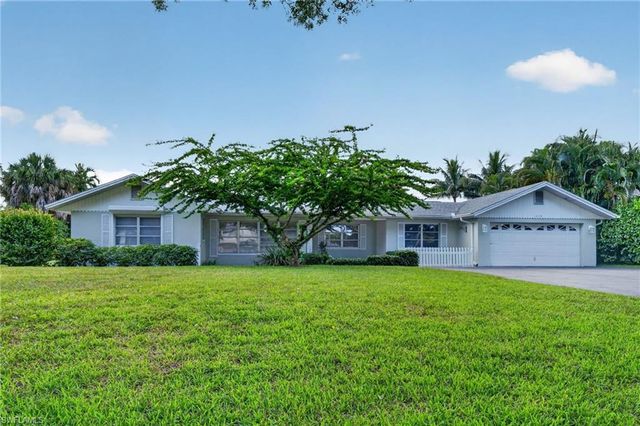 1608 Crayton RD, Naples, FL 34102