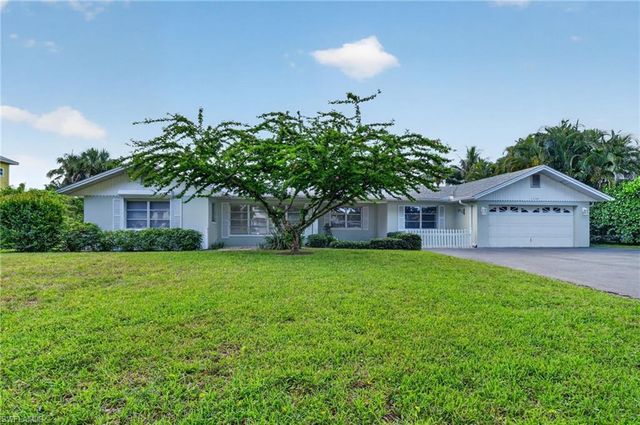 1608 Crayton RD, Naples, FL 34102