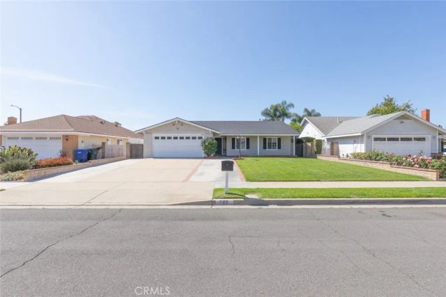 740 E Deerfield, Ontario, CA 91761