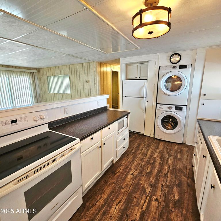 5512 E ARBOR Avenue, Mesa, AZ 85206