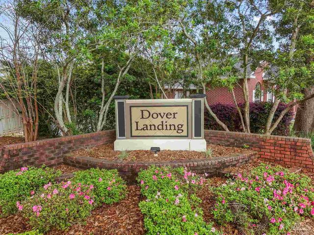 3341 Berkshire Ct, Pensacola, FL 32504